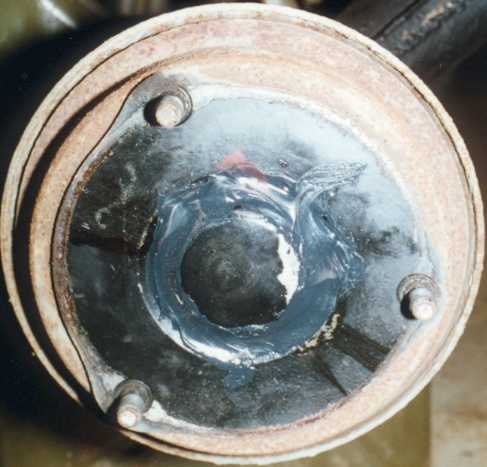 Picture 1 Bungle work on the brakes